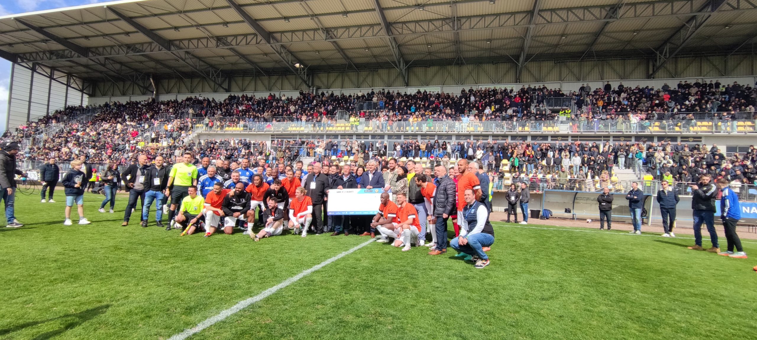 1 Ticket Au Choix Pour Un Match Exterieur Du FC Gueugnon - PFC
